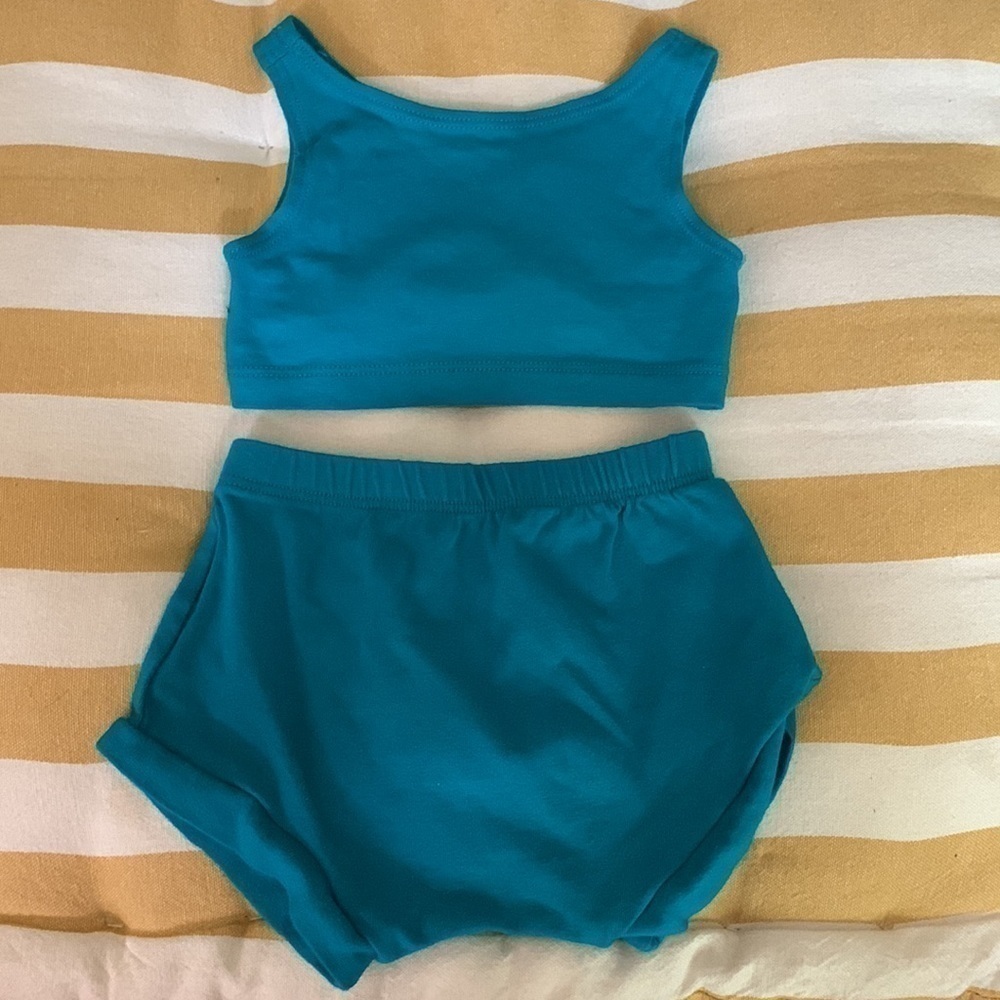 June and January crop and bloomer set ✨